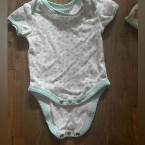 Onesie. Brand- chick pea. Color- white with gray stars and blue trim. Size- 0-3